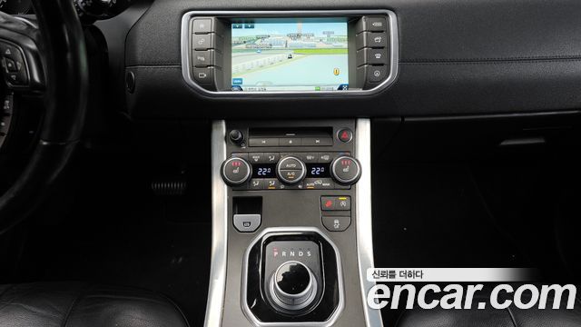 Land Rover Range Rover Evoque 2.0 TD4 SE 2016 — фото 18