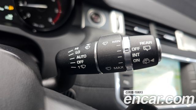 Land Rover Range Rover Evoque 2.0 TD4 SE 2016 — фото 23