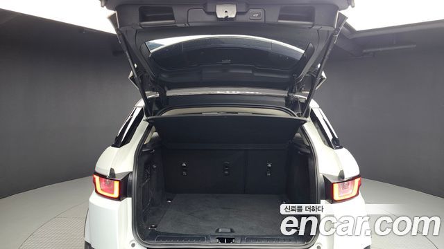 Land Rover Range Rover Evoque 2.0 TD4 SE 2016 — фото 24