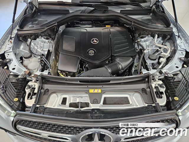 Mercedes-Benz GLC-Class (X254) GLC300 4MATIC AMG Line 2025 — фото 6
