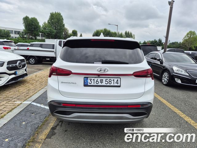 Hyundai Santa Fe Gasoline 2.5T 2WD Exclusive 2022 — фото 5