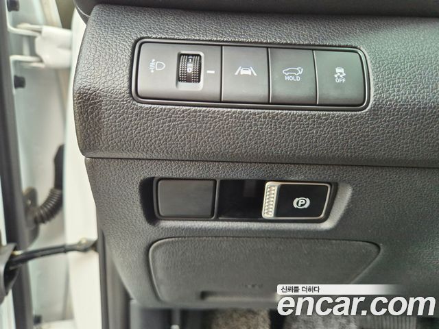 Hyundai Santa Fe Gasoline 2.5T 2WD Exclusive 2022 — фото 9