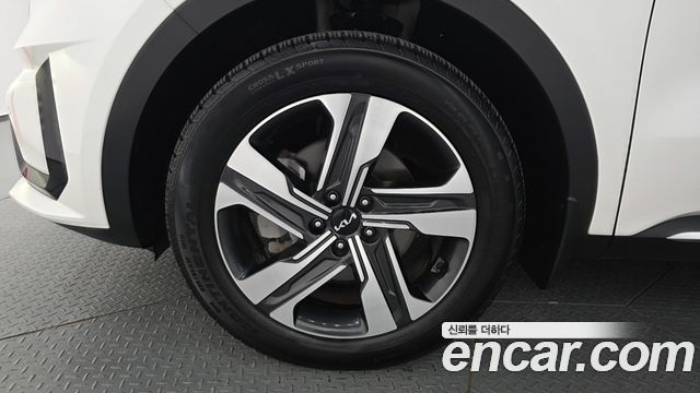 Kia Sorento (IV) HEV 1.6 2WD Noblesse 2023 — фото 5