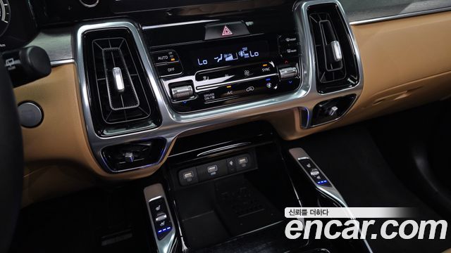 Kia Sorento (IV) HEV 1.6 2WD Noblesse 2023 — фото 17