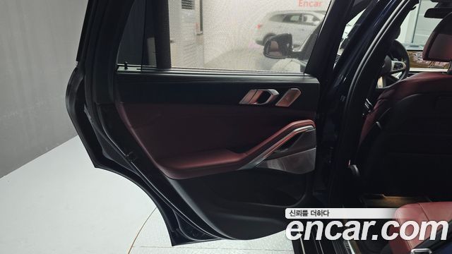 BMW X6 (G06) xDrive40i M Sport 2021 — фото 25