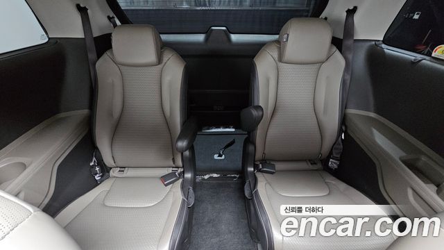 Kia Carnival (IV) HEV 9seater Gravity 2025 — фото 12