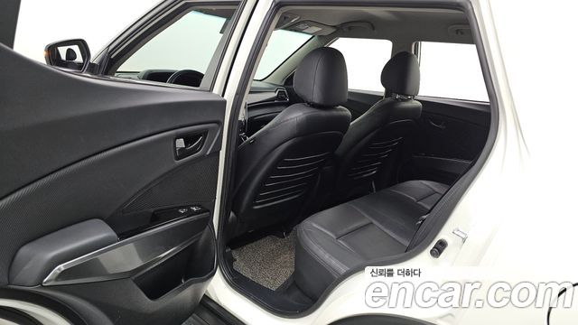 KG Mobility (SsangYong) Very New Tivoli Gasoline 1.5 4WD V3 2022 — фото 26