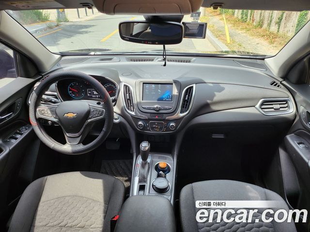 Chevrolet Equinox 2WD LS 2018 — фото 8