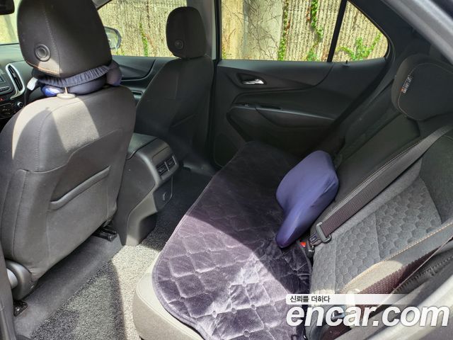 Chevrolet Equinox 2WD LS 2018 — фото 10