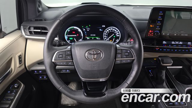 Toyota Sienna (IV) 2.5 Hybrid 2WD 2023 — фото 15