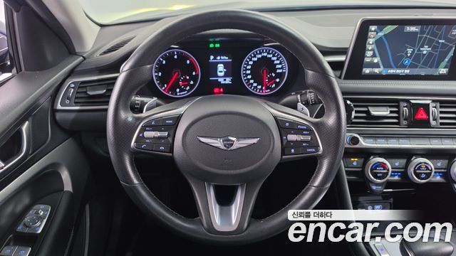 Genesis G70 2.2D Advanced 2018 — фото 13
