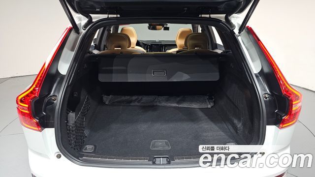 Volvo XC60 (II) T6 Inscription 2020 — фото 20