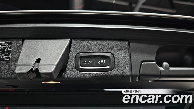 Volvo XC60 (II) T6 Inscription 2020 — фото 27