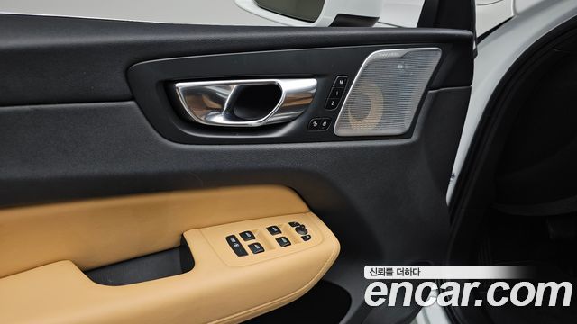 Volvo XC60 (II) T6 Inscription 2020 — фото 33