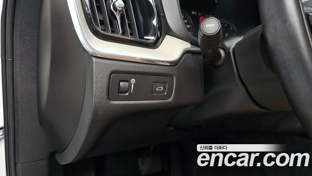 Volvo XC60 (II) T6 Inscription 2020 — фото 34