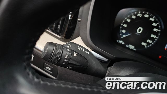 Volvo XC60 (II) T6 Inscription 2020 — фото 37