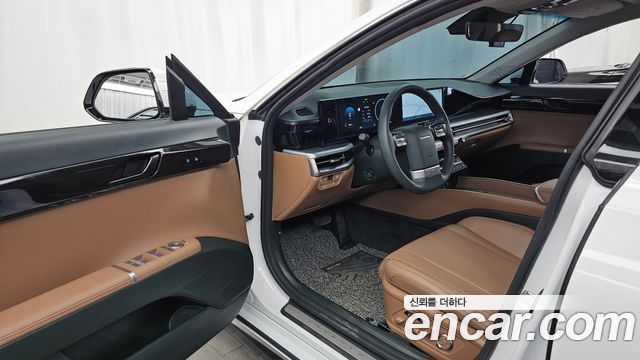 Hyundai Grandeur (GN7) 2,5 Gasoline 2WD Exclusive 2023 — фото 10