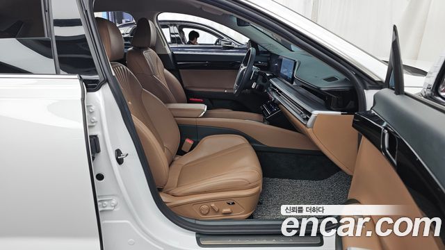 Hyundai Grandeur (GN7) 2,5 Gasoline 2WD Exclusive 2023 — фото 11