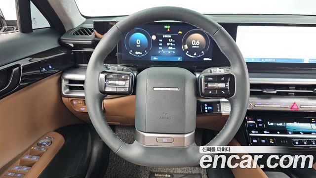 Hyundai Grandeur (GN7) 2,5 Gasoline 2WD Exclusive 2023 — фото 13