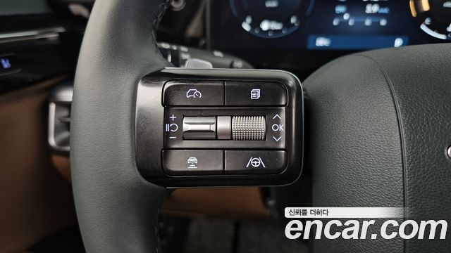 Hyundai Grandeur (GN7) 2,5 Gasoline 2WD Exclusive 2023 — фото 18