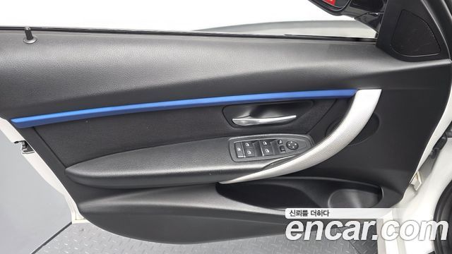 BMW 3 Series (F30) 320d M Sport 2017 — фото 24