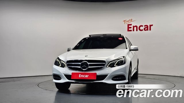 Mercedes-Benz E-Class (W212) E400 4MATIC 2015 — фото 3