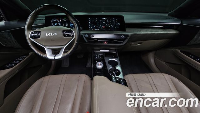 Kia K8 2.5 Gasoline 2WD Noblesse 2023 — фото 7