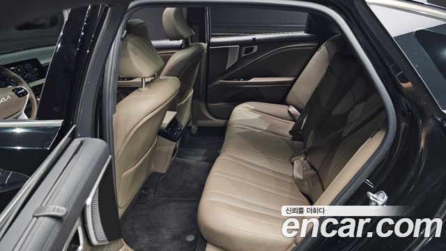 Kia K8 2.5 Gasoline 2WD Noblesse 2023 — фото 16