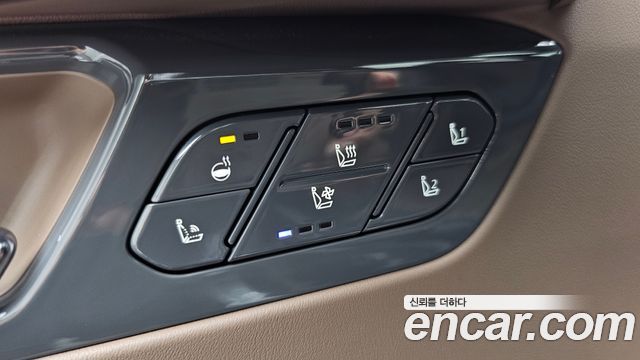 Kia EV9 Long Range 4WD GT Line 2024 — фото 13