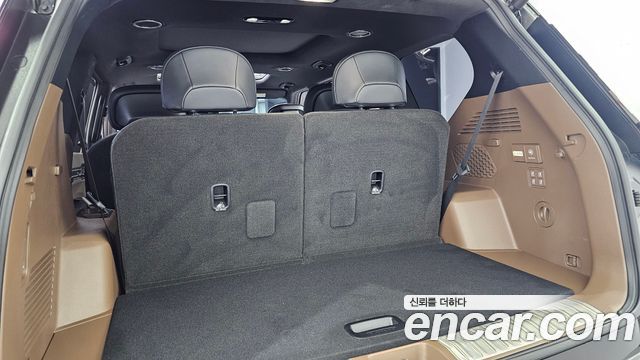 Kia EV9 Long Range 4WD GT Line 2024 — фото 18