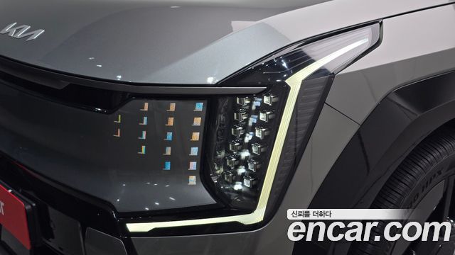 Kia EV9 Long Range 4WD GT Line 2024 — фото 22