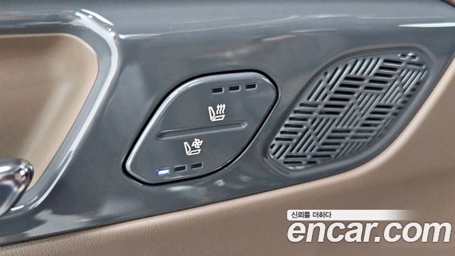 Kia EV9 Long Range 4WD GT Line 2024 — фото 28