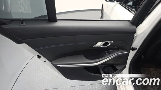 BMW 3 Series (G20) 320d M Sport 2019 — фото 25