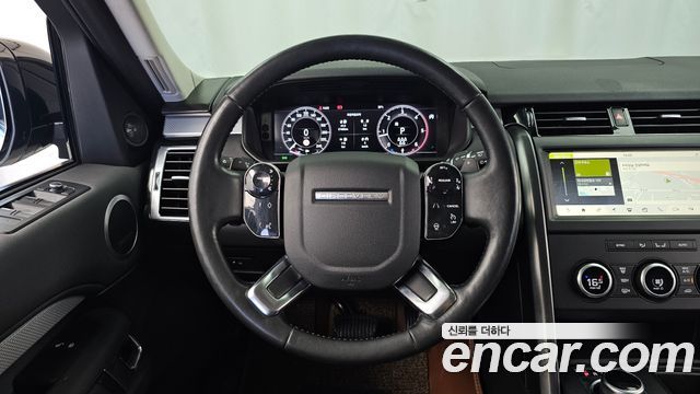 Land Rover Discovery 5 3.0 SD6 Landmark Edition 2020 — фото 13