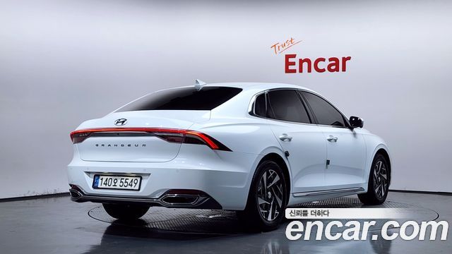Hyundai Grandeur Hybrid (IG) Exclusive 2021 — фото 2