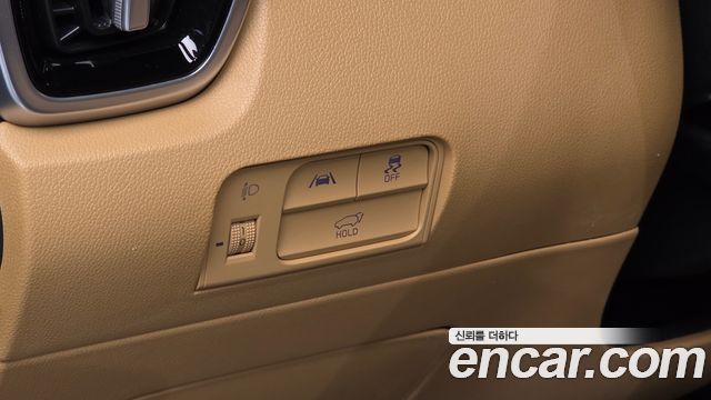 Kia Sorento (IV) HEV 1.6 2WD Gravity 2023 — фото 18