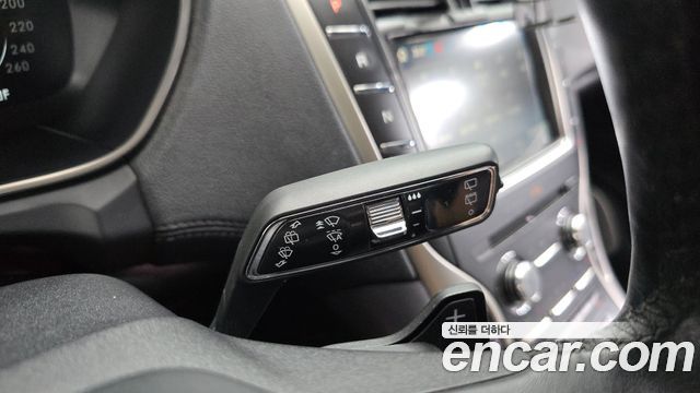 Lincoln Nautilus (I) 2.7 Reserve AWD 2019 — фото 27