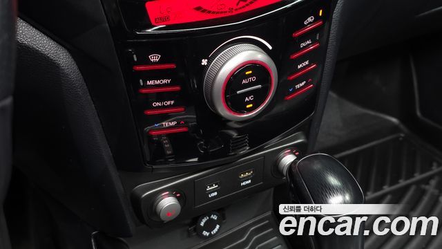 KG Mobility (SsangYong) Tivoli Air 1.6 RX 2WD 2017 — фото 18