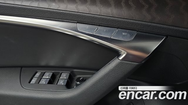 Audi A6 (C8) 40 TDI Premium 2022 — фото 28