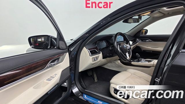 BMW 7 Series (G11) 730Ld xDrive 2016 — фото 10