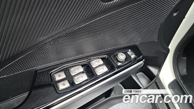 KG Mobility (SsangYong) Tivoli Armor VX 2WD 2018 — фото 27