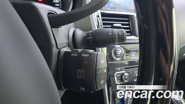 Renault Korea SM7 Nova 3.5 V6 2017 — фото 15