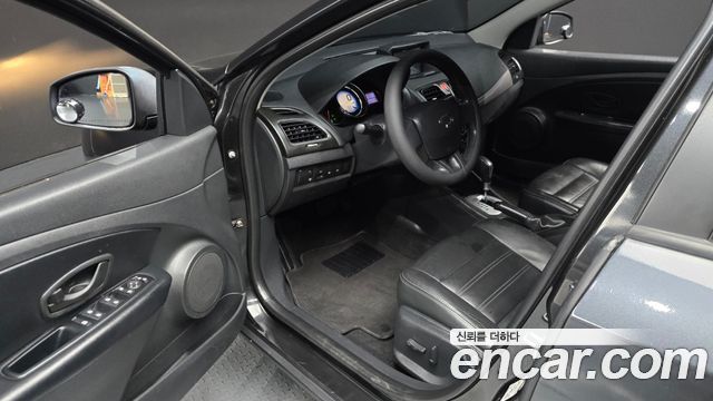 Renault Korea SM3 Neo SE 2015 — фото 10