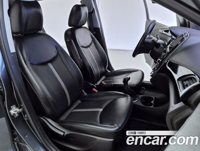 Chevrolet Spark Premier 2019 — фото 8