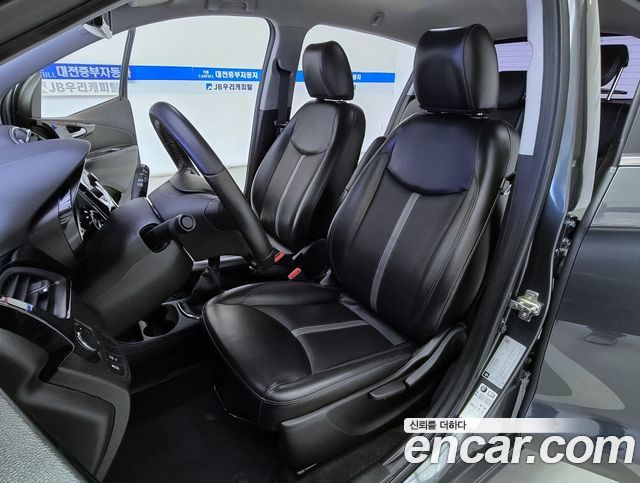 Chevrolet Spark Premier 2019 — фото 9