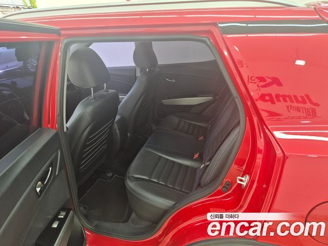 KG Mobility (SsangYong) Tivoli LX 2WD HI-DLX 2016 — фото 17