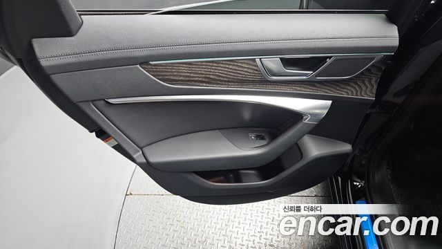 Audi A6 (C8) 40 TDI Quattro Premium 2020 — фото 25