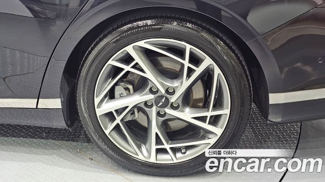 Genesis G90 (RS4) Gasoline 3.5 Turbo AWD 2022 — фото 21