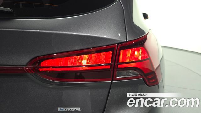 Hyundai Santa Fe Diesel 2.2 4WD Prestige 2021 — фото 23