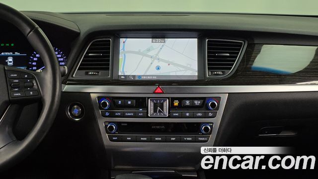 Genesis G80 3.3 GDI AWD Premium Luxury 2019 — фото 18
